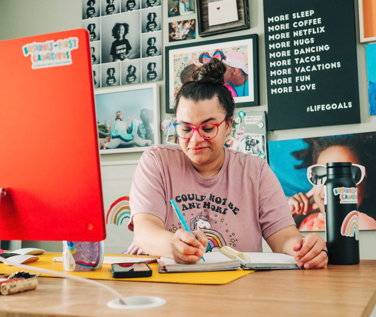 The 3 R’s That Turn Clients Into Repeat Sales with Colie James [Ep 246]